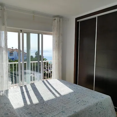 Edf. Delfin 2º2 Apartment *